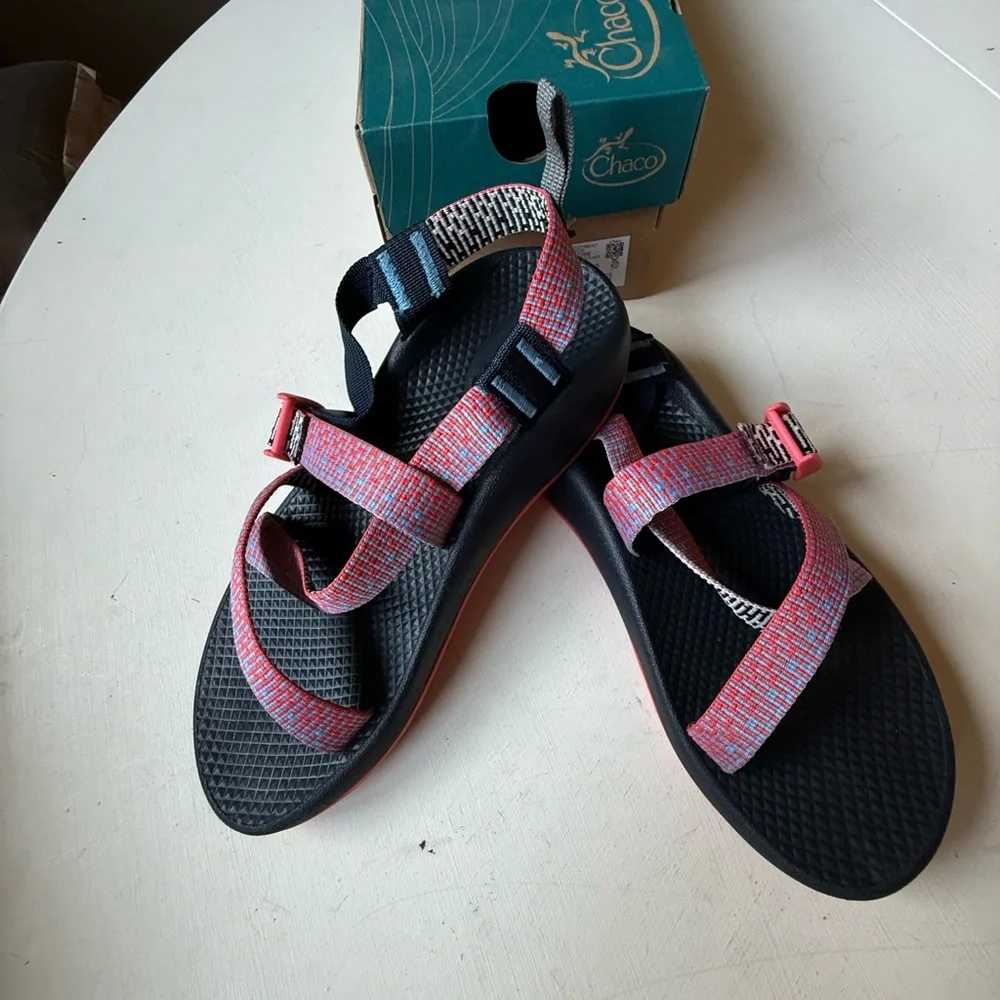 Chaco Kids Coral Pink Multi Webbing Sandals sz 6M $35